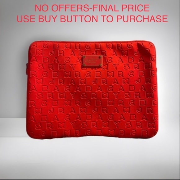 Marc Jacobs Handbags - Marc Jacobs Laptop Sleeve